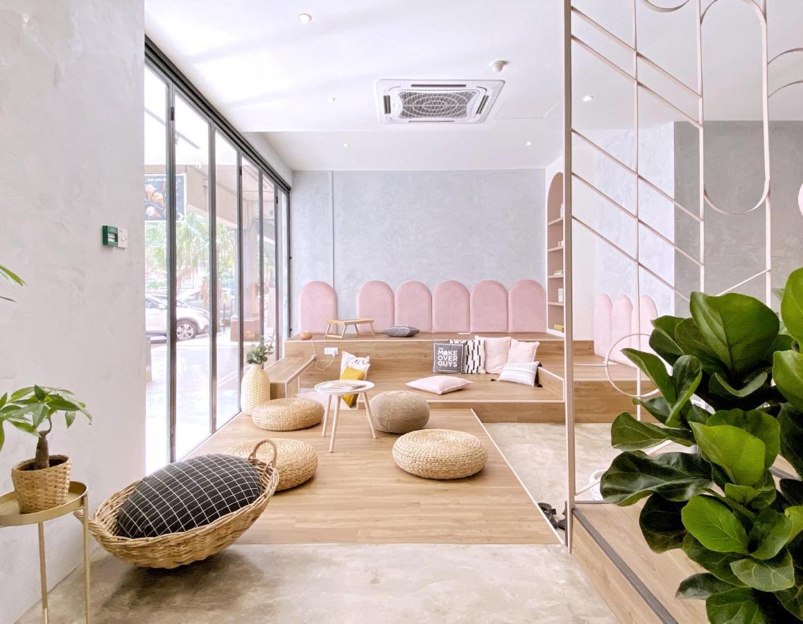 One Heritage Hotel Σερεμπάν Εξωτερικό φωτογραφία